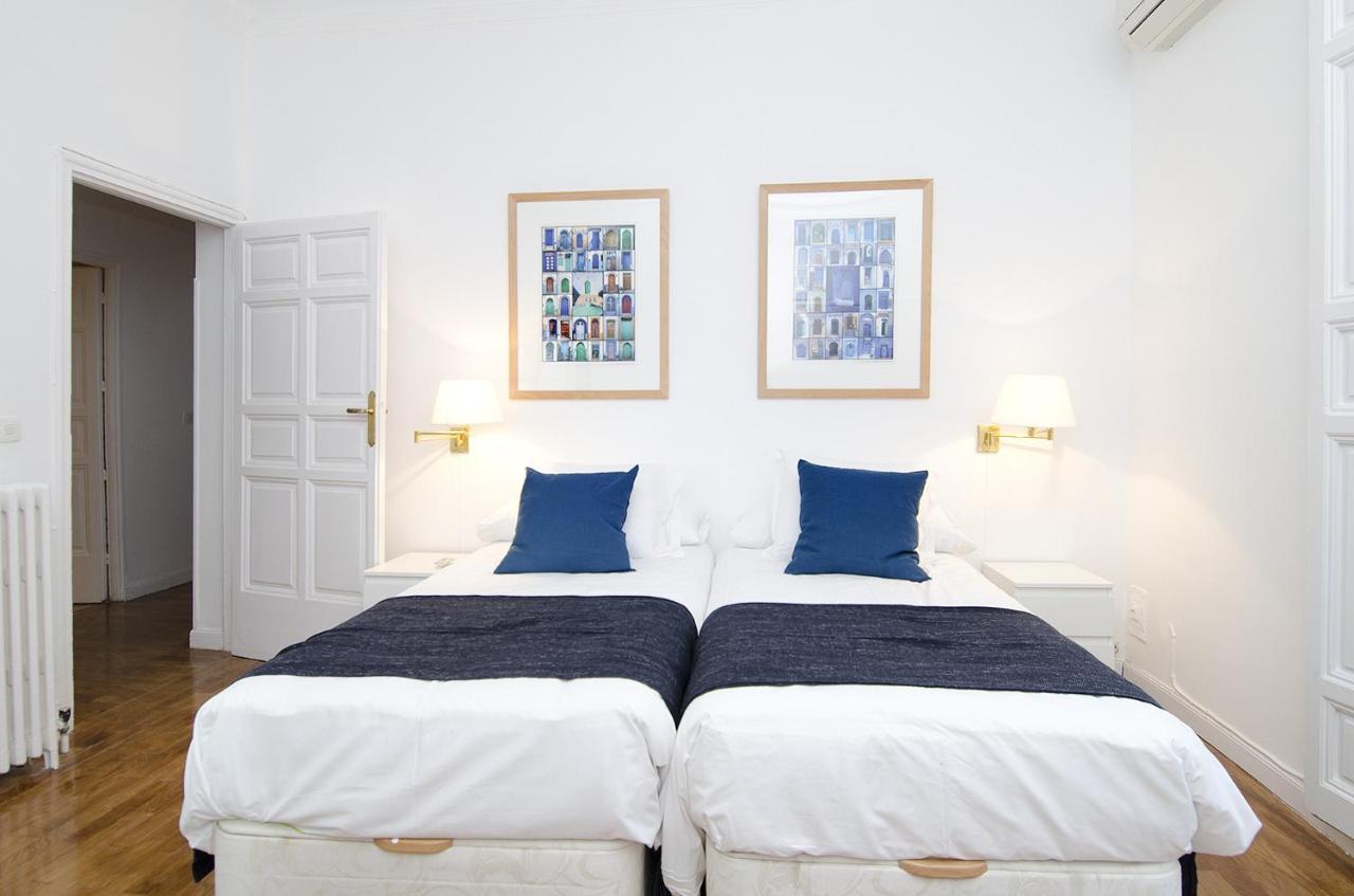Apartamento Paseo Del Prado II En Madrid Eksteriør bilde